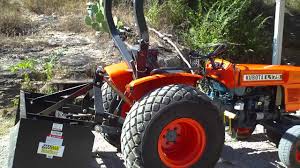 KUBOTA L175 USZCZELKA GŁOWICY